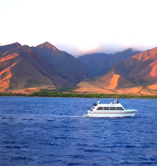 boat trips from maui